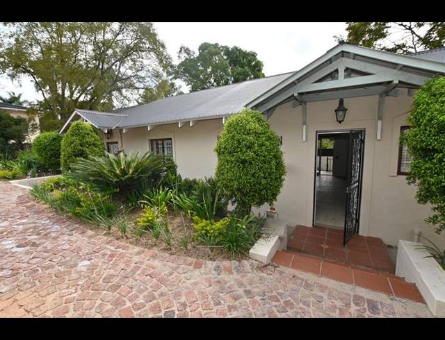 1 BEDROOM PROPERTY TO RENT IN RIVONIA